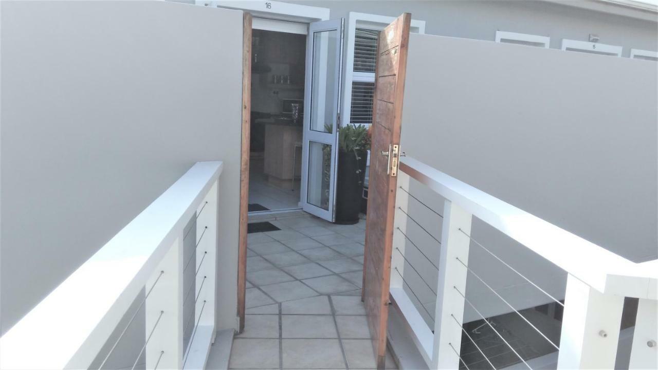 Knysna Oyster Apartment ภายนอก รูปภาพ